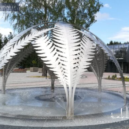 Sausā strūklaka pie Stopiņu novada kultūras centra / 2020. gads